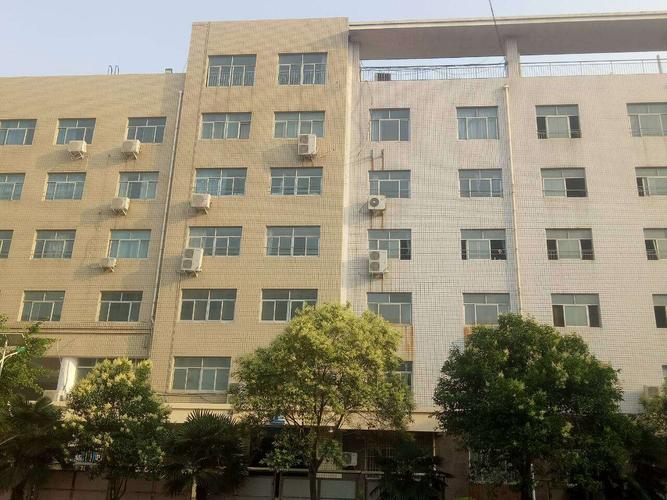 河南省工业科技学校-河南省工业学校荥阳校区怎么样？