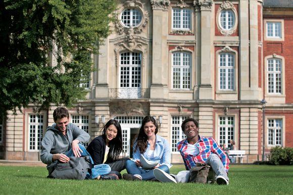 为什么要去德国留学-为什么中国医学生留学都去德国？