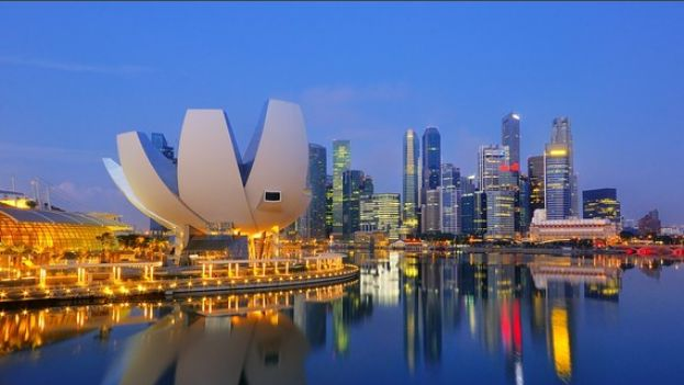 为什么在新加坡留学好就业-去新加坡留学到底如何?优缺点何在？