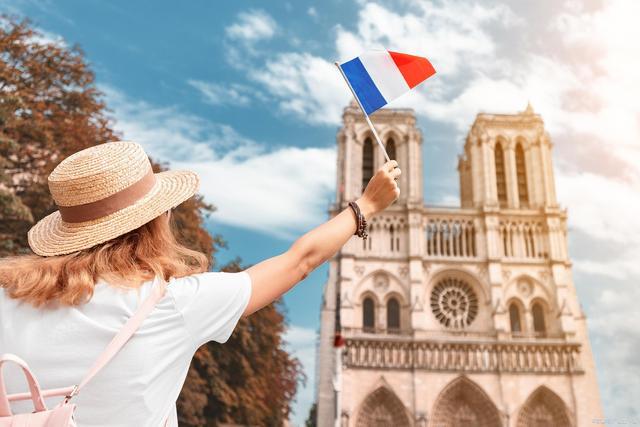 为什么不到法国留学-为什么很少人去法国留学？