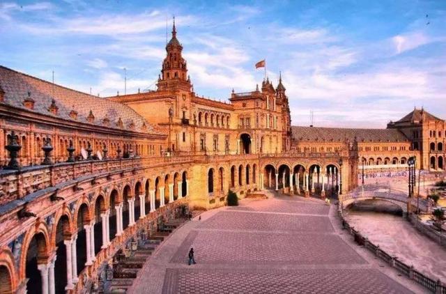 西班牙留学为什么多-2021西班牙留学利弊？