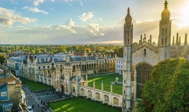 为什么留学要在伦敦-赴英国读博士的利弊？