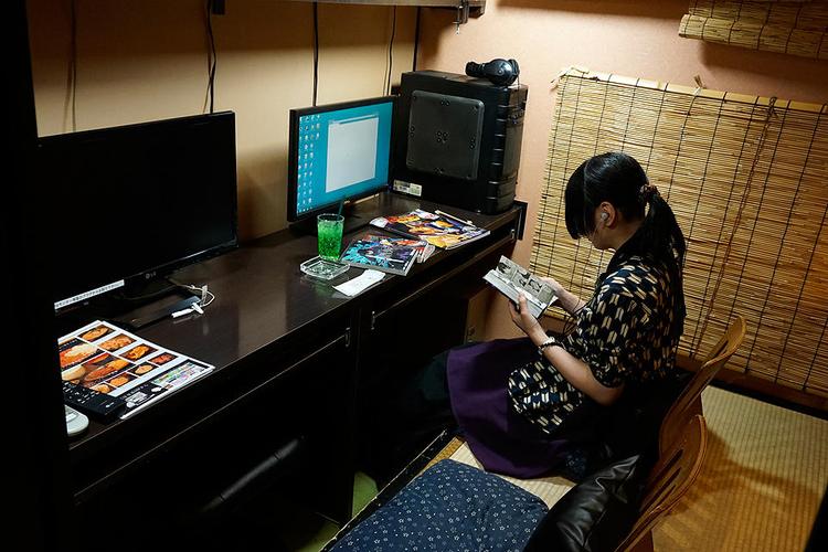 日本留学为什么住网吧-在日本网吧上网,需要身份证吗？