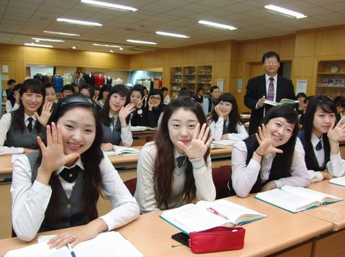 为什么选择韩国作为留学的-为什么那么多韩国人来中国留学？