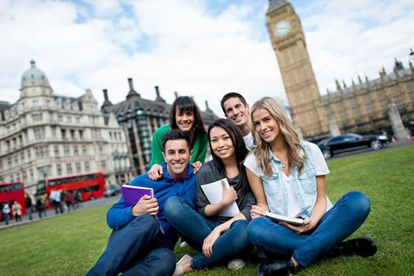 为什么想在伦敦留学-大学生出国留学的好处和目的？