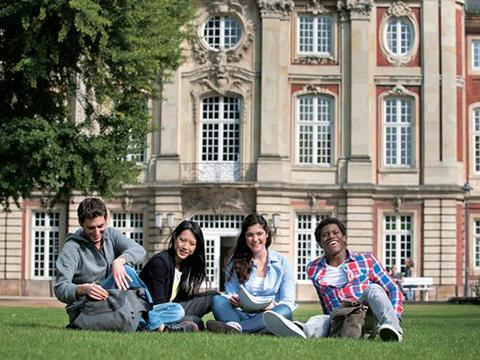 为什么德国留学免费-德国读博士留学条件和费用？
