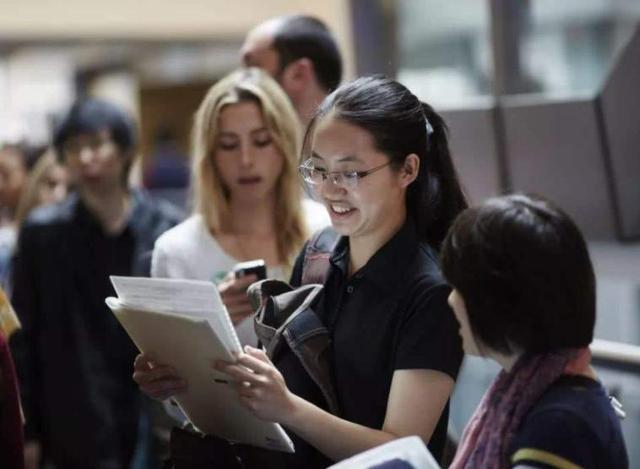 为什么大学重视留学生-为什么出国留学在中国很受欢迎？